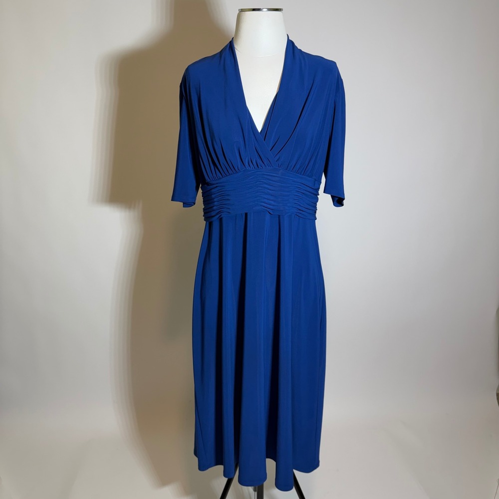 Evan Picone Surplice Neckline Ruched Waist Dress Blue Petite Size 14P Stretch